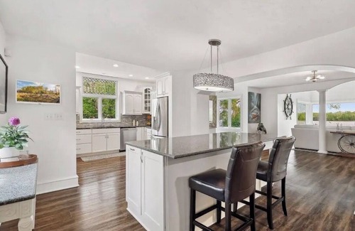Greenfield House | Lake Shore Living