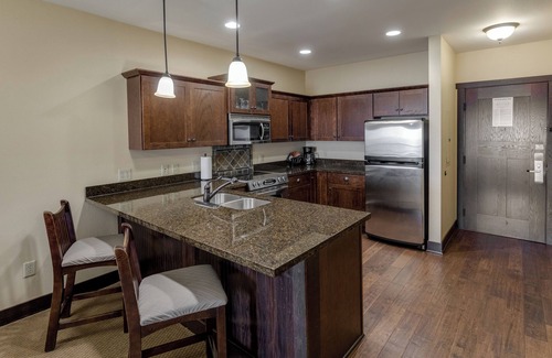 Walker Condo | Lakeview 2 Bed 1 Bath Condo on Walker Lake. Walking distance to downtown Walker.