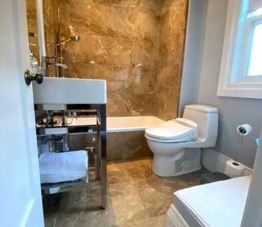 East York House | Leaside Rental with Great Backyard & Pool