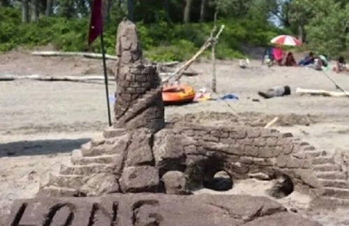 Long Point Cottage | Long Point - The Tiki Hut , Steps to Beach