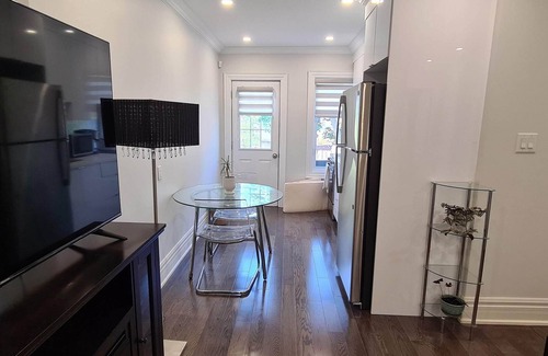 Bloorcourt Village Apartment | Lovely one bedroom oasis+Balcony+work station