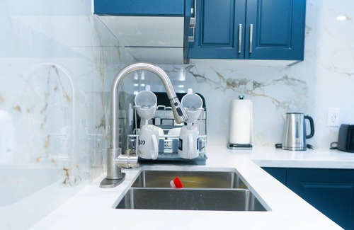 Brampton House | LUXURY BASEMENT APARTMENT IN BRAMPTON