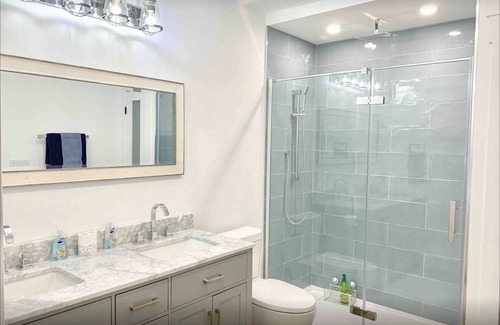 Crystal Beach House | Luxury Beachfront Vacation Home in Crystal Beach!