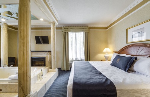 Mississauga Hotel | Monte Carlo Inn Toronto West Suites