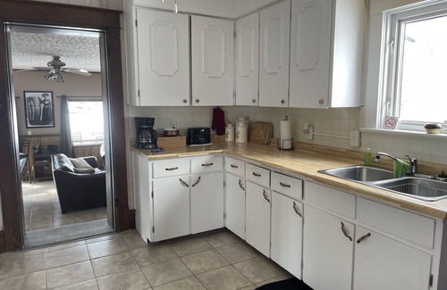 Chippawa House | One mile from the Brink of Niagara Falls