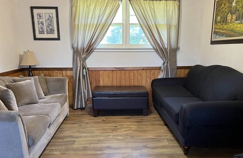 Wainfleet House | Only a 2 minute walk to the beach