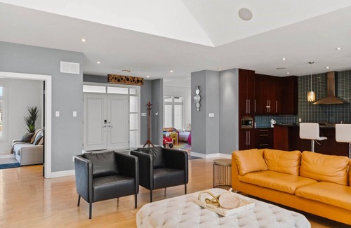 Ottawa Division House | Ottawa`s Finest Mansion!