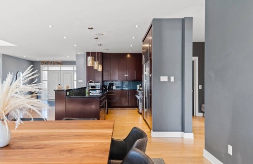Ottawa Division House | Ottawa`s Finest Mansion!