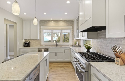 East Isles House | Premier modern 5 bed 5 bath new construction