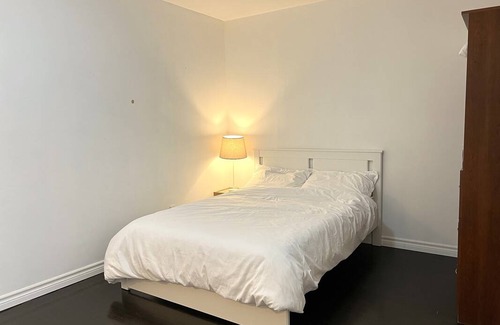Newtonbrook Resort | Private room ∙ 1 guest