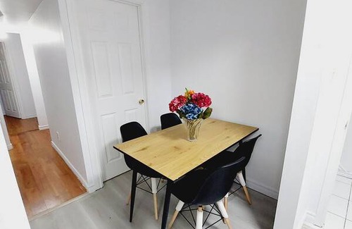 Hurontario Resort | Private room ∙ 1 guest