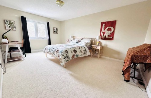 Erin Mills Resort | Private room ∙ 1 guest