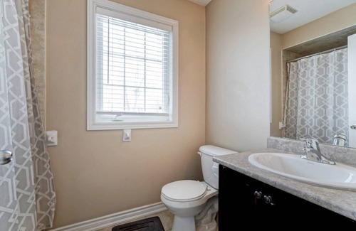 Durham Region Resort | Private room ∙ 1 guest