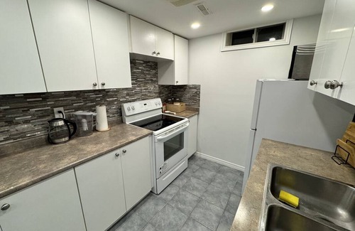 Mississauga Valleys Resort | Private room ∙ 2 guests