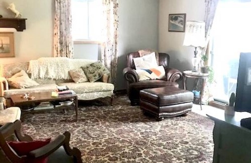 Chatham-Kent Resort | Private room ∙ 2 guests