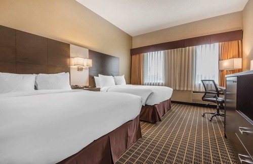 Windsor Hotel | Quality Inn & Suites Downtown