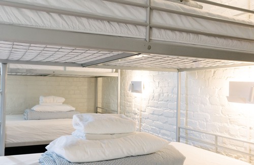 Downtown Ottawa Hostel | Saintlo Ottawa Jail Hostel