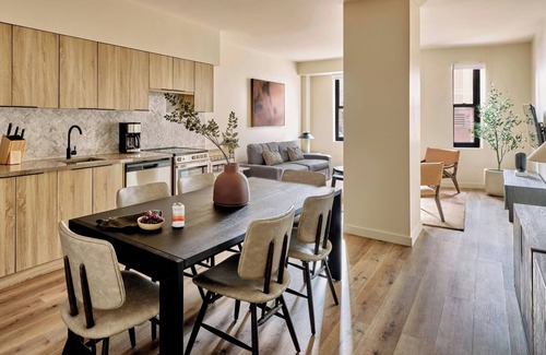 St. Lawrence Apartment | Sonder by Marriott Bonvoy The Nealon Apartments