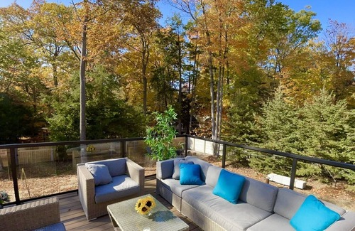 Balm Beach House | Spacious, fully equipped home in beautiful Georgian Bay