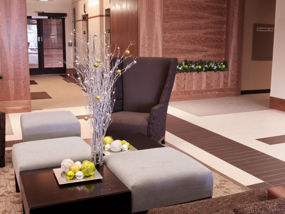Toronto Entertainment District Apartment | Stallion Suites - Downtown Toronto