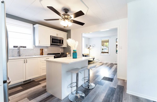 Port Stanley Cottage | Steps away from the beach, perfect family getaway - 5 min walk to beach