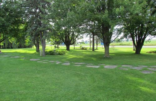 North Dundas Bed & Breakfast | Terrace Green B&B