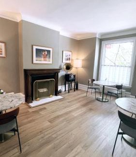 Downtown Ottawa Bed & Breakfast | The Century House Bed and Breakfast Ottawa