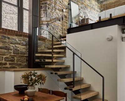 Inner Harbour Hotel | The Smith Hotel