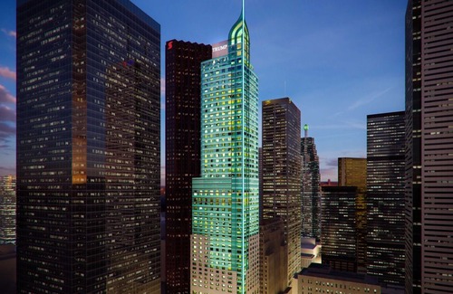 Financial District Hotel | The St. Regis Toronto