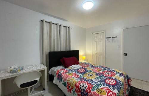 Fairbank House | Toronto Room with Balcony - Midtown