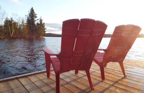 Magnetawan House | Tranquility on Lake Cecebe