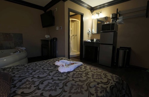 Hastings Highlands Villa | Villa ∙ 1 bedroom ∙ 2 guests