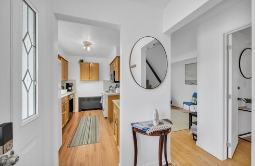 Woodslee House | Waterfront Retreat: 6BR Home, BBQ, Sleeps 10
