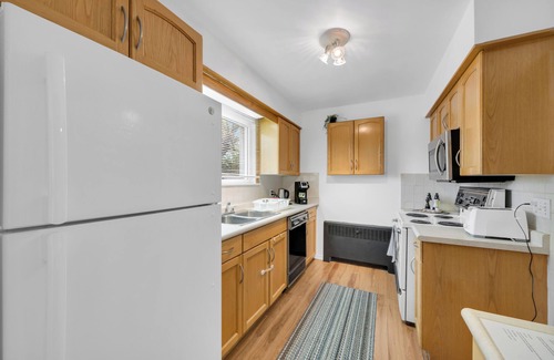 Woodslee House | Waterfront Retreat: 6BR Home, BBQ, Sleeps 10
