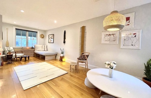 The Beaches House | Zen Beach Retreat