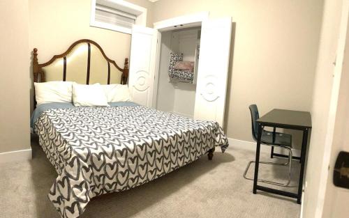 Dunbar Apartment | 温西民宿 Vancouver West Quiet Home