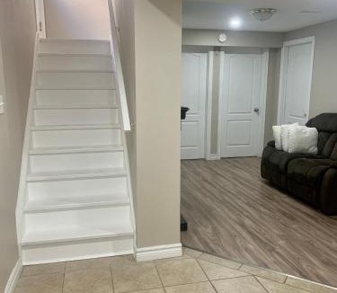 Guelph House | 1 room in a cozy and beautiful basement