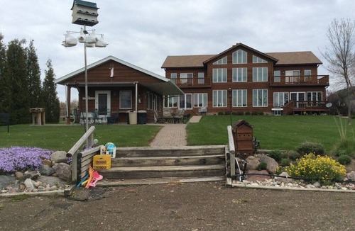 Elysian House | 10 bdrm, 7 bath, cabana, beach, dock, pontoon, games, play ground
