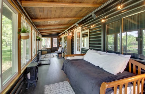 Breezy Point House | 106 m² House ∙ 2 bedrooms ∙ 9 guests