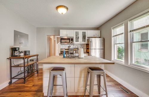 Northeast Minneapolis House | 111 m² House ∙ 3 bedrooms ∙ 6 guests