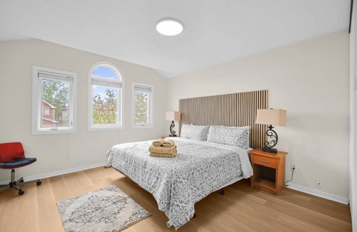 Whitby House | 139 m² House ∙ 3 bedrooms ∙ 6 guests