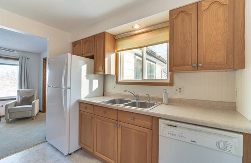 Pelican Rapids House | 139 m² House ∙ 4 bedrooms ∙ 9 guests