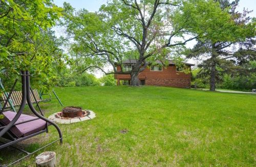 Minnetonka House | 15 Mi to Downtown Minneapolis Retreat on 5 Acres