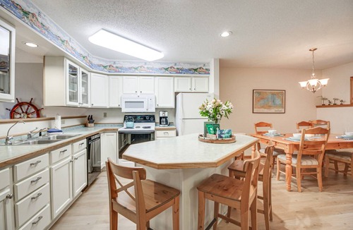 Tofte Apartment | 157 m² Apartment ∙ 3 bedrooms ∙ 8 guests