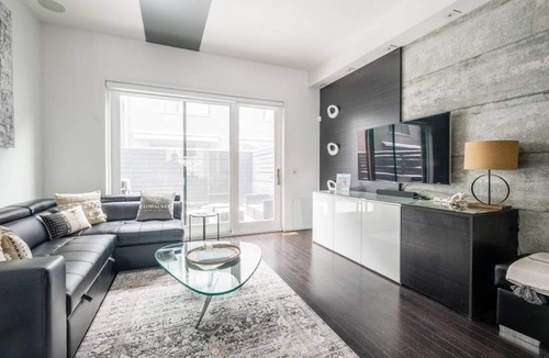 Little Italy Apartment | 186 m² Apartment ∙ 4 bedrooms ∙ 11 guests