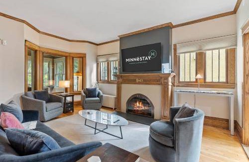 Linden Hills House | 186 m² House ∙ 4 bedrooms ∙ 7 guests