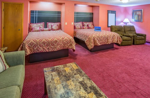 Burnsville Hotel | 19 m² Motel ∙ 127 guests