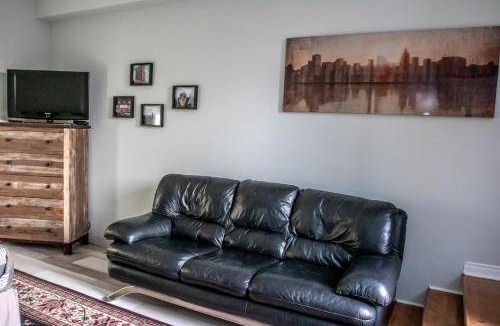 Bracebridge Apartment | 19 m² Serviced apartment ∙ 2 guests