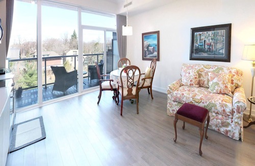 Forest Hill South Condo | 1BDR/2BD/1BA luxury boutique condo in Forest Hill(long term)