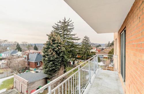 Rosedale Apartment | 1BR Glenview West Apt with Patio - Near Downtown